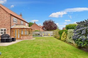 Photo 19- click for photo gallery